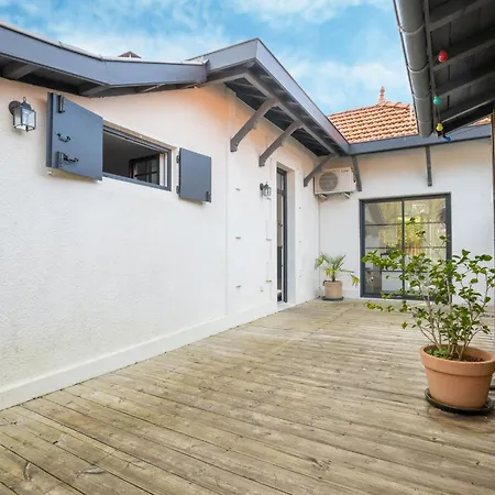 Albertine By Interhome